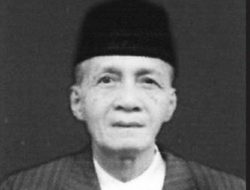 BREAKING NEWS: Mantan Ketua Muhammadiyah Sulsel KH Nasruddin Razak Wafat