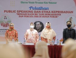 DWP Kota Makassar Gelar Pelatihan Public Speaking dan Etika Kepribadian