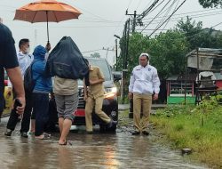 Intensitas Hujan Meninggi, Danny Turun Langsung Pastikan Paccerakkang Tidak Tergenang