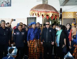 Meriahnya Penjemputan Elite DPP NasDem di Makassar, Dikawal Ratusan Branding Mobil Mewah