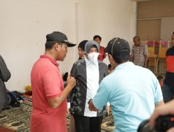 Ketua TP PKK, Wawali, dan Sekda Kota Makassar Kompak Kunjungi Korban Banjir Biringkanaya