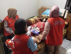 Dinkes Makassar Perkuat Imunitas Masayarakat Melalui Layanan Home Care Dottoro ta’ 24 Jam